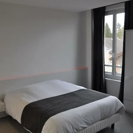 Les Tonnelles Hotel 3*